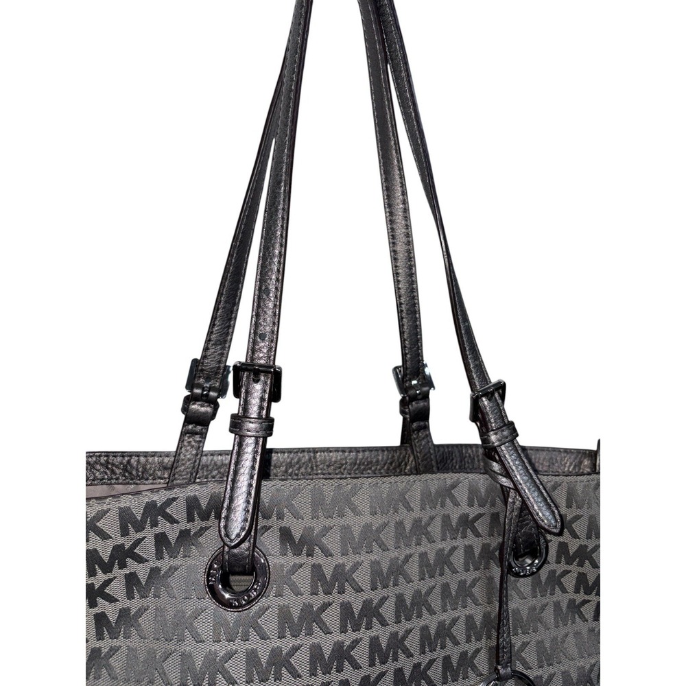 Michael Kors Women's Jet Set Tote Bag - Picture 13 of 16